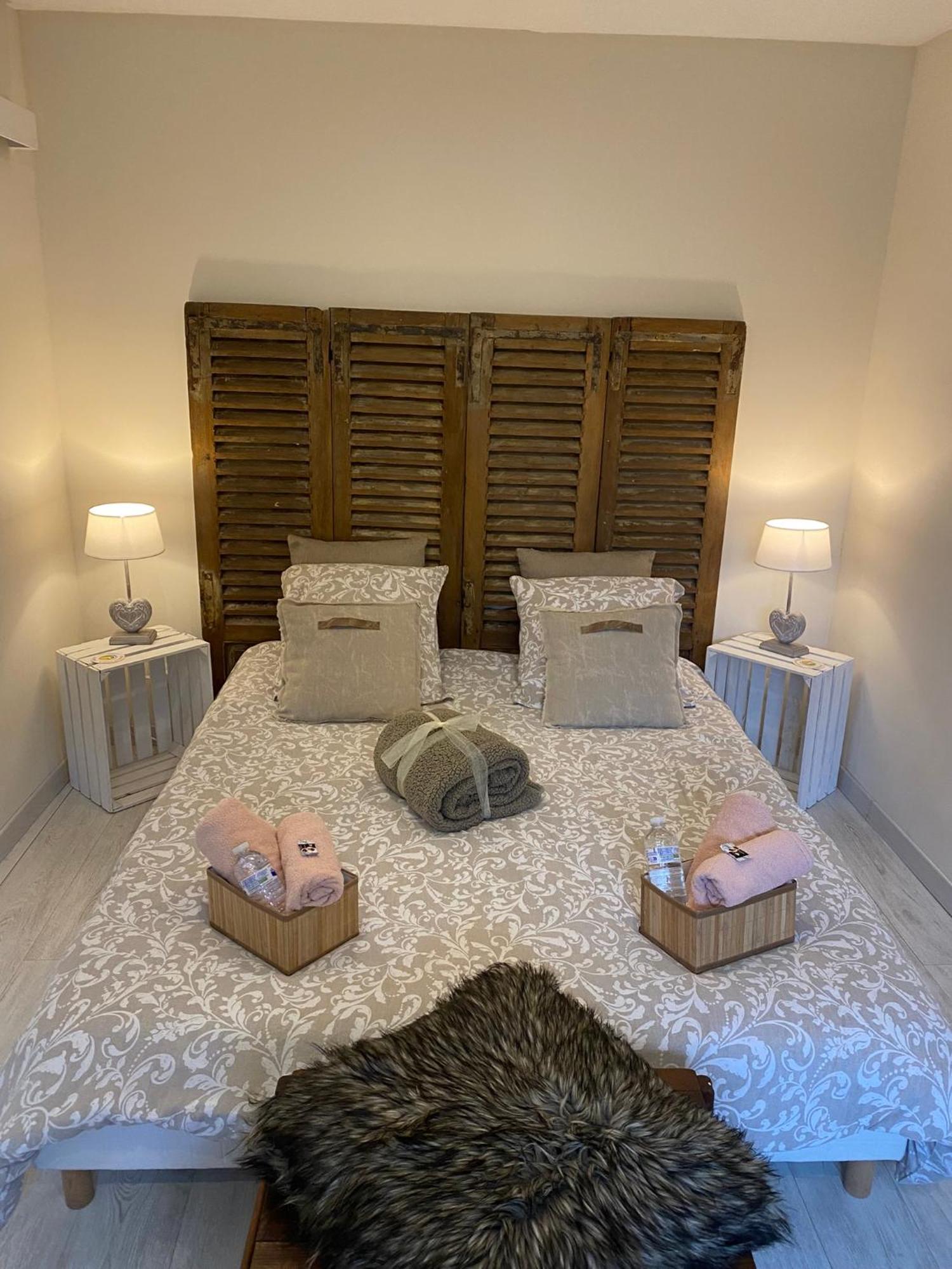 Severine Chambres D'Hotes Floing Εξωτερικό φωτογραφία