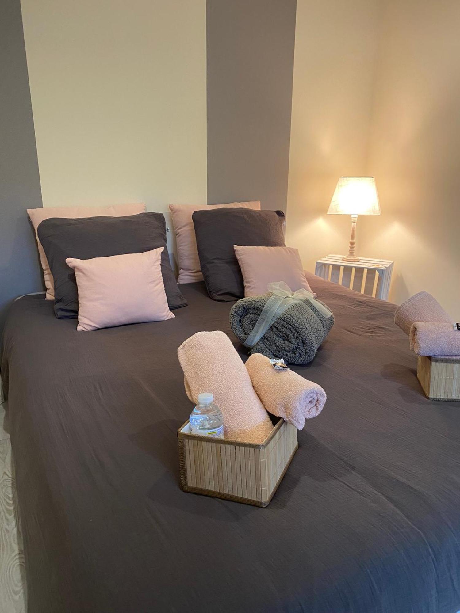 Severine Chambres D'Hotes Floing Εξωτερικό φωτογραφία