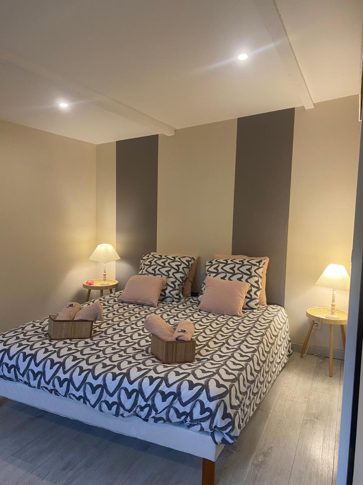 Severine Chambres D'Hotes Floing Εξωτερικό φωτογραφία